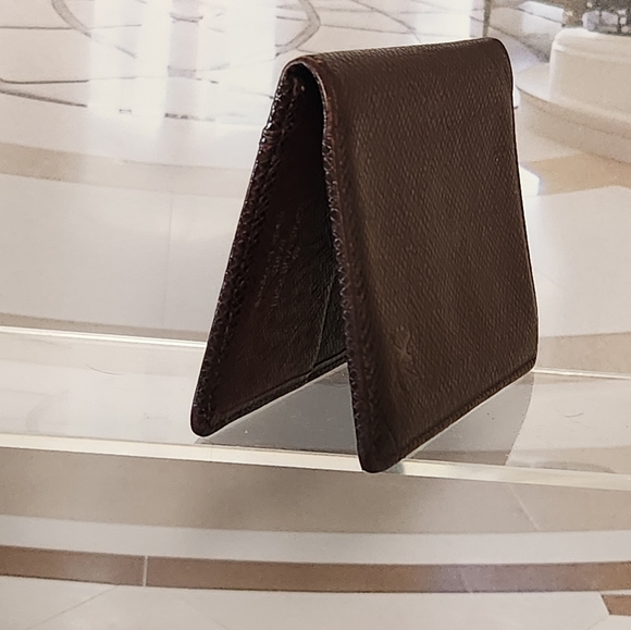 AUTHENTIC Louis Vuitton Taiga Organizer Depoche Business Card Holder - Picture 9 of 16